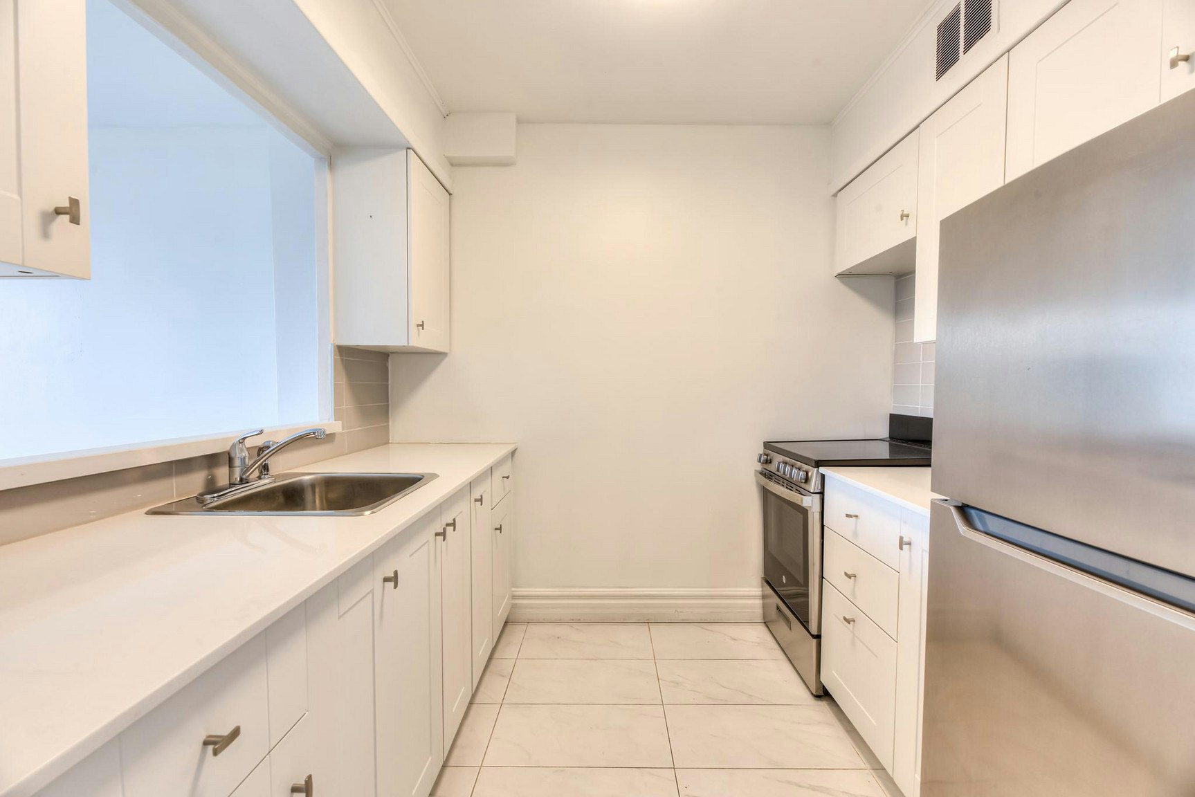 403-200 Kensingon, Westmount, QC, H3Z 2G7 - 8