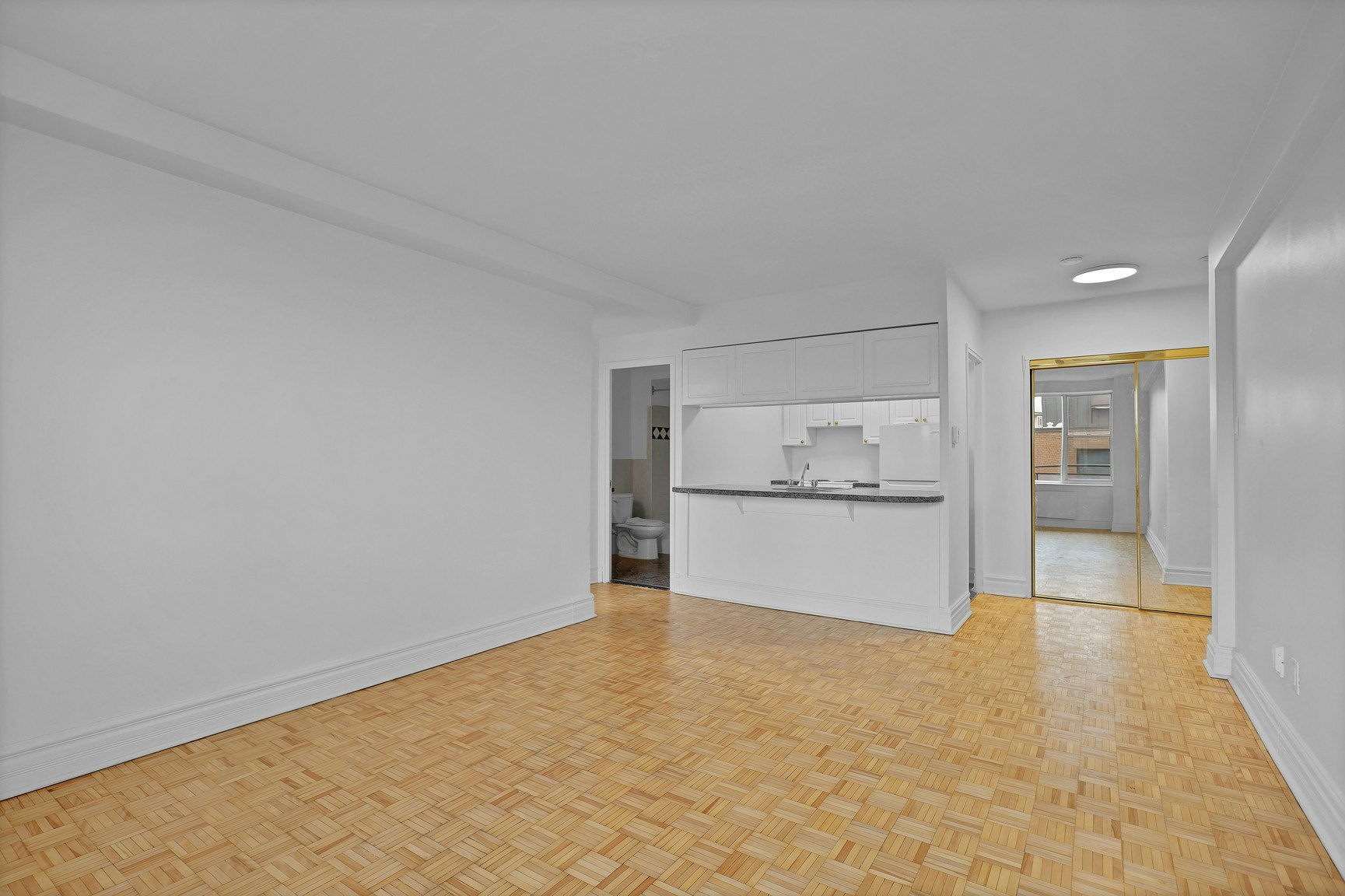 200 Kensingon, Westmount, QC, H3Z 2G7 - 3