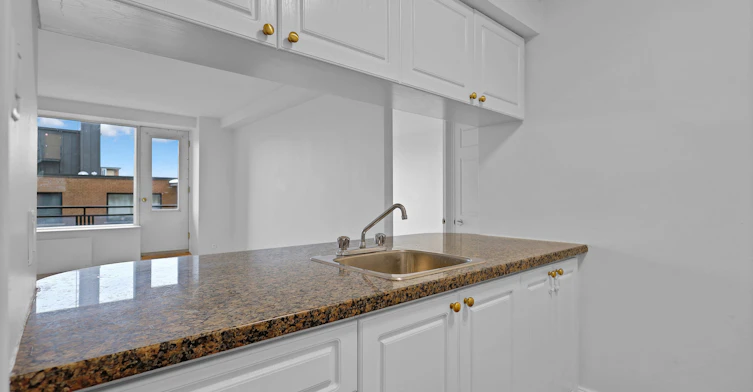 200 Kensingon, Westmount, QC, H3Z 2G7 - 5