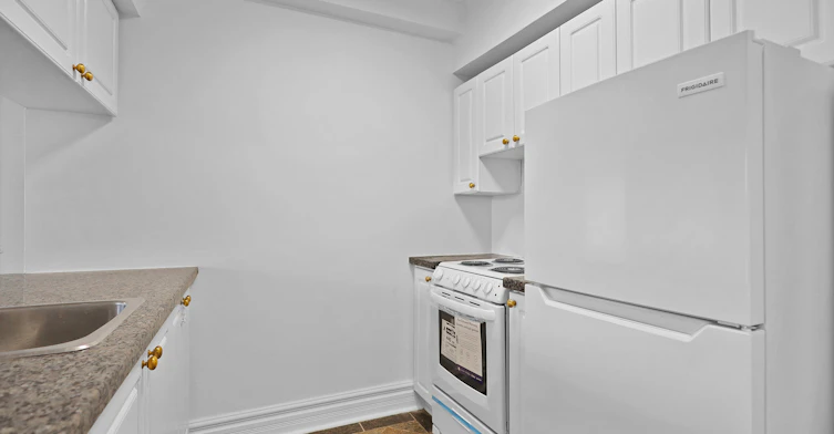 200 Kensingon, Westmount, QC, H3Z 2G7 - 4
