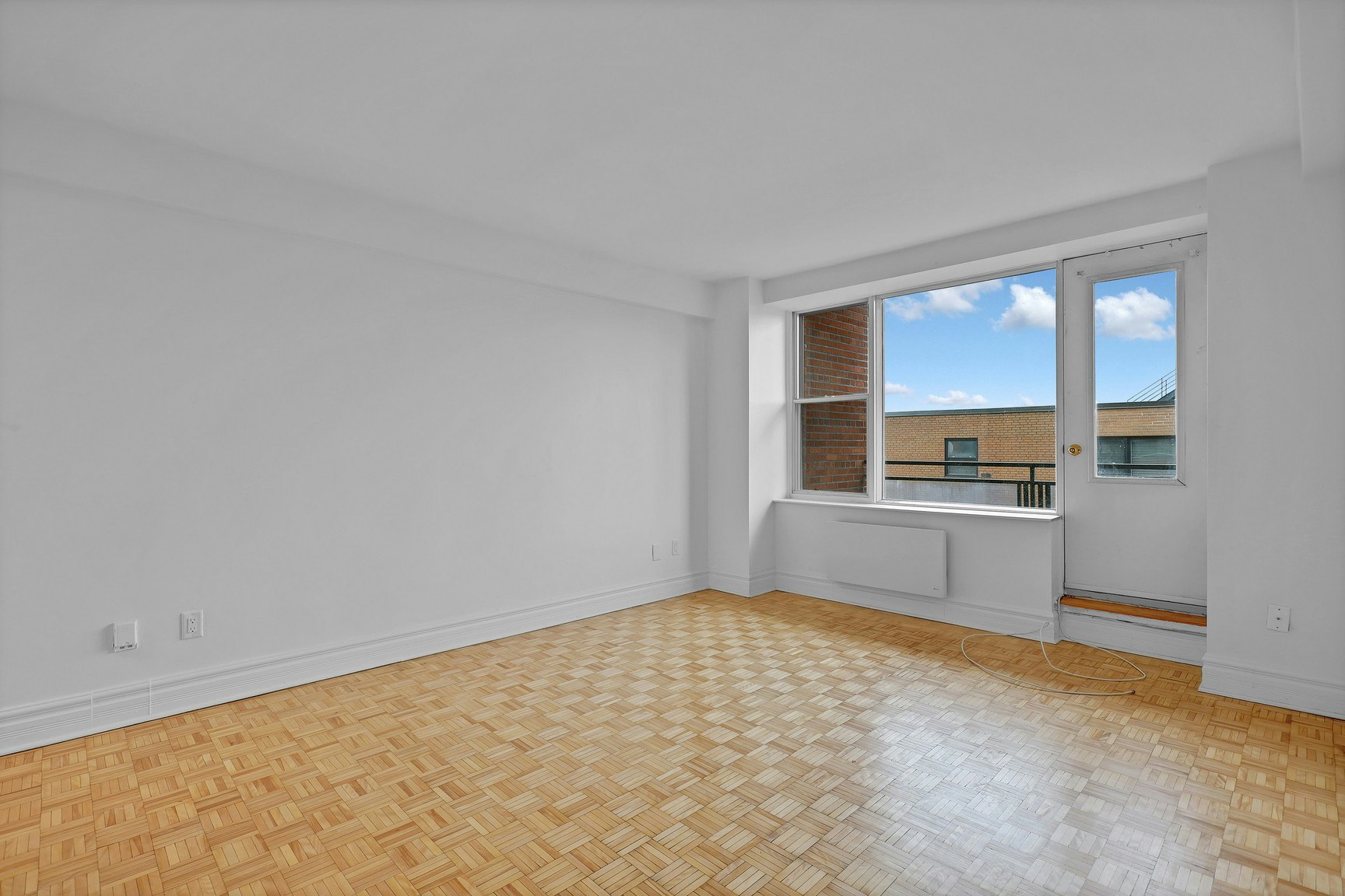 200 Kensingon, Westmount, QC, H3Z 2G7