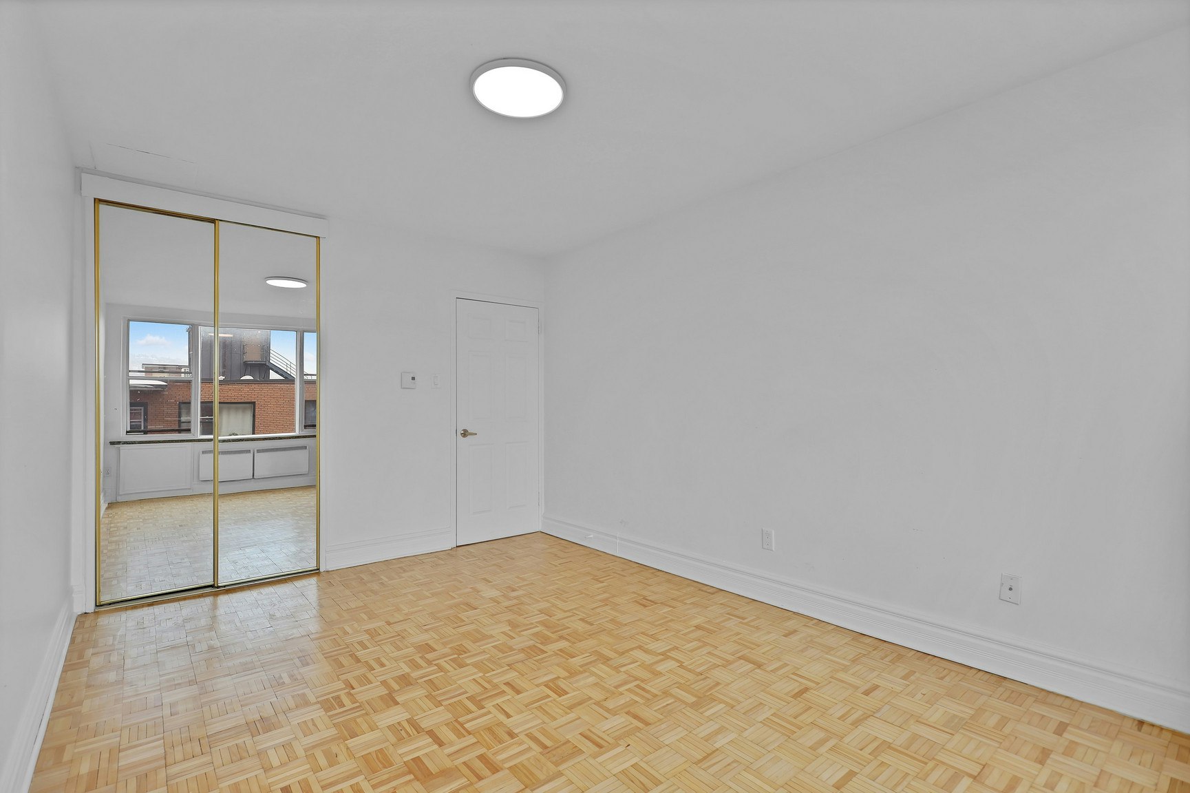 200 Kensingon, Westmount, QC, H3Z 2G7 - 8