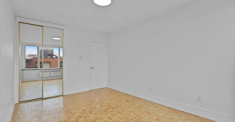 200 Kensingon, Westmount, QC, H3Z 2G7 - 8