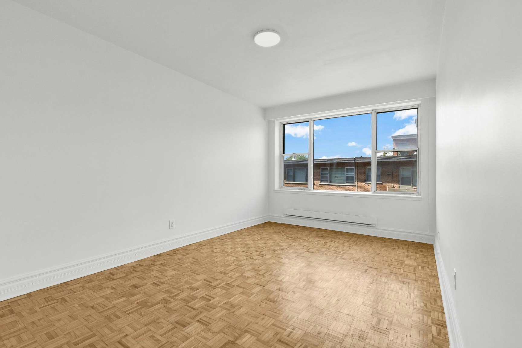 300-200 Kensingon, Westmount, QC, H3Z 2G7 - 4