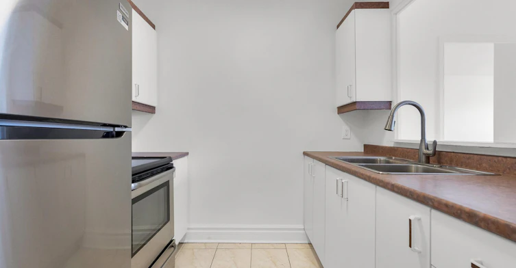 300-200 Kensingon, Westmount, QC, H3Z 2G7 - 9