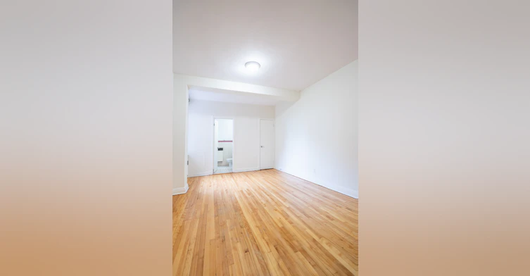 210-3777 Chem. De La Côte Des Neiges, Montréal, QC, H3H 1V8 - 6
