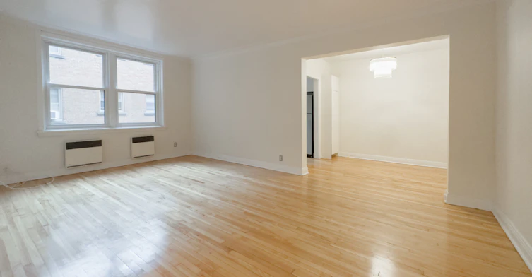 210-3777 Chem. De La Côte Des Neiges, Montréal, QC, H3H 1V8