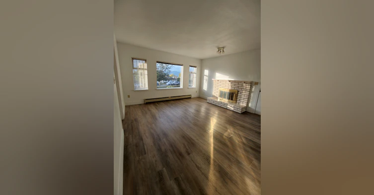 4688 Nanaimo Street, Vancouver, BC, V5N 5J7