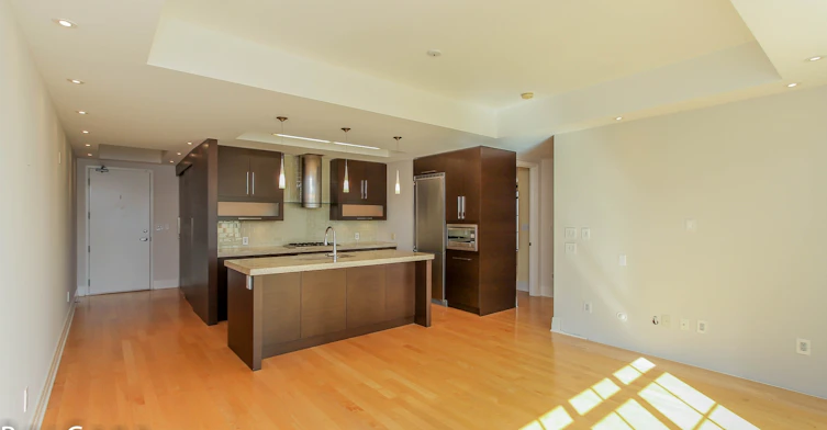 327 Breezehill Avenue South, Ottawa, ON, K1Y 1R6 - 6