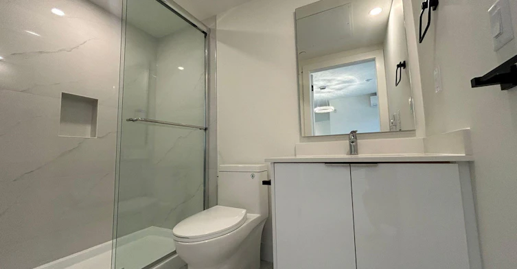 203-5399 Joyce Street, Vancouver, BC, V5R 4H3 - 4