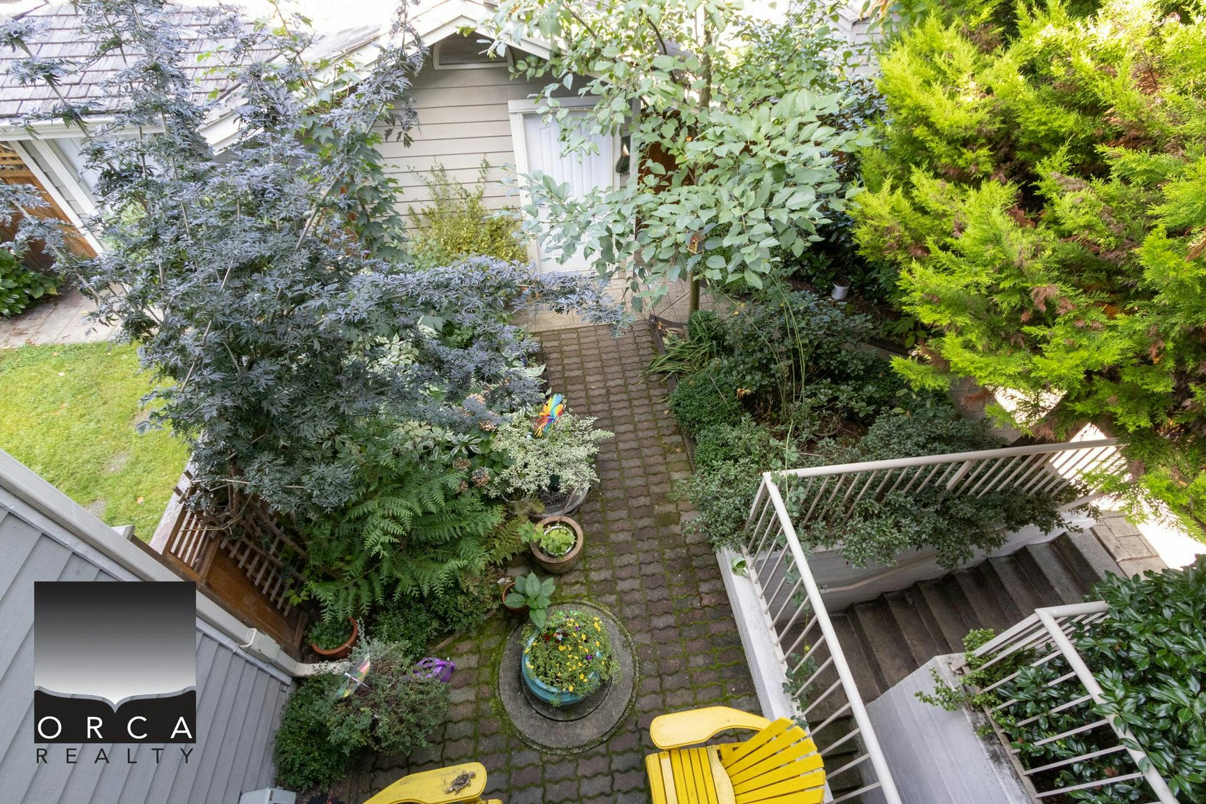6351 Douglas Street, West Vancouver, BC, V7W 2G1 - 6