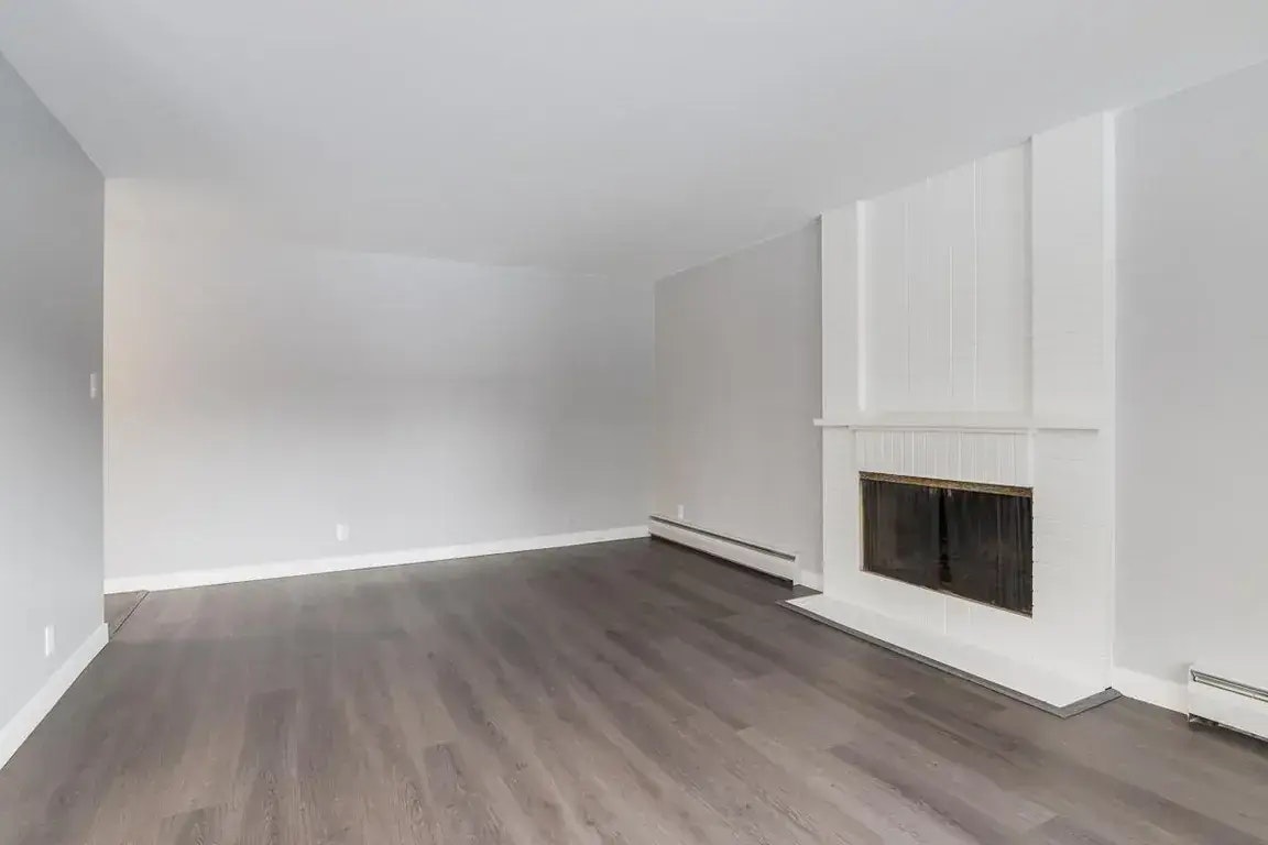 2-2009-2105 90 Avenue SW, Calgary, AB, T2V 0X5 - 7