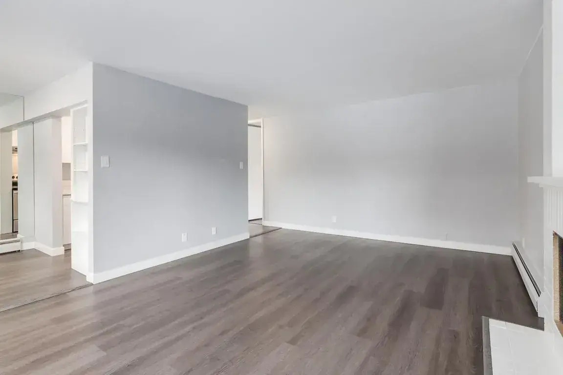 2-2009-2105 90 Avenue SW, Calgary, AB, T2V 0X5 - 6