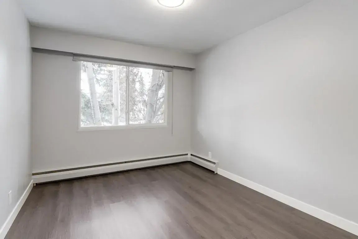 6-9213-2105 90 Avenue SW, Calgary, AB, T2V 0X5 - 18