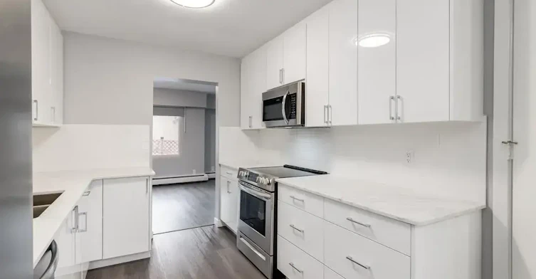 7-9109-2105 90 Avenue SW, Calgary, AB, T2V 0X5 - 10