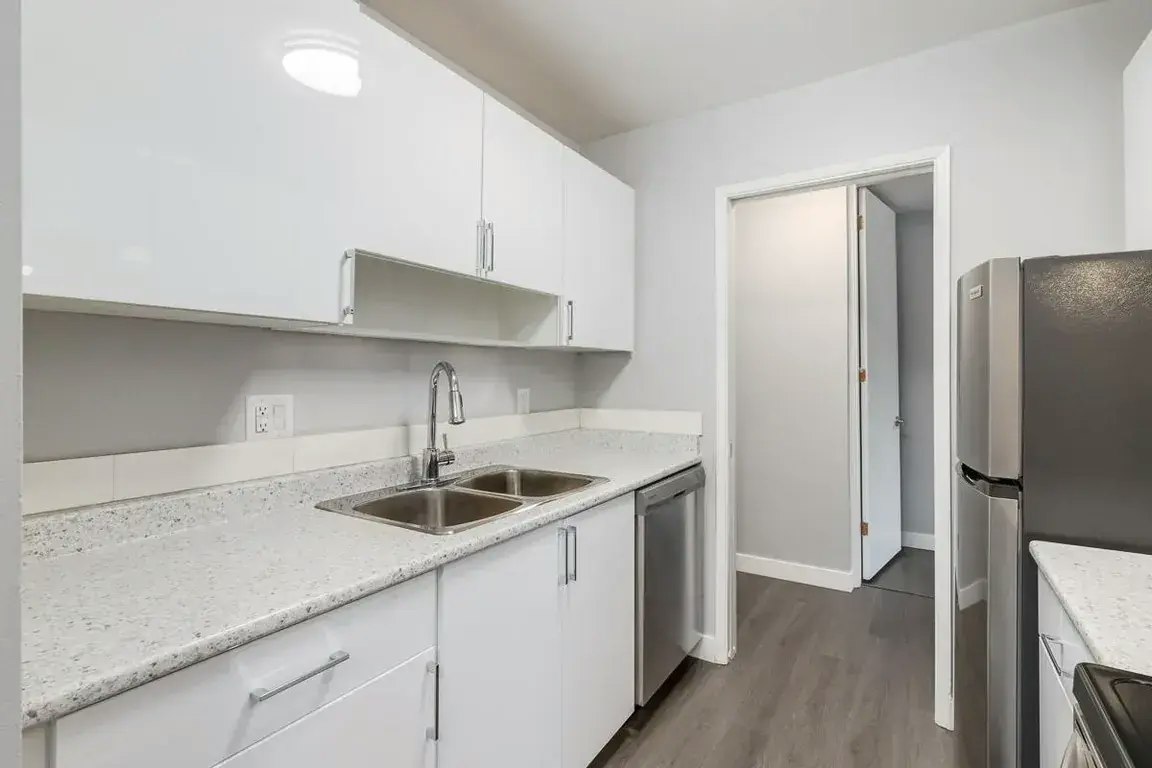 5-2025-2105 90 Avenue SW, Calgary, AB, T2V 0X5 - 13