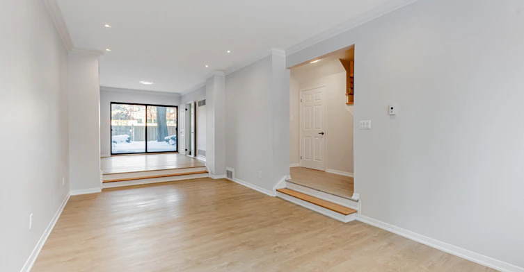 FEED-207 Davisville Avenue, Toronto, ON, M4S 1G8 - 6