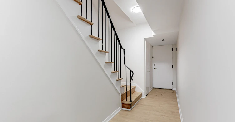FEED-207 Davisville Avenue, Toronto, ON, M4S 1G8 - 14