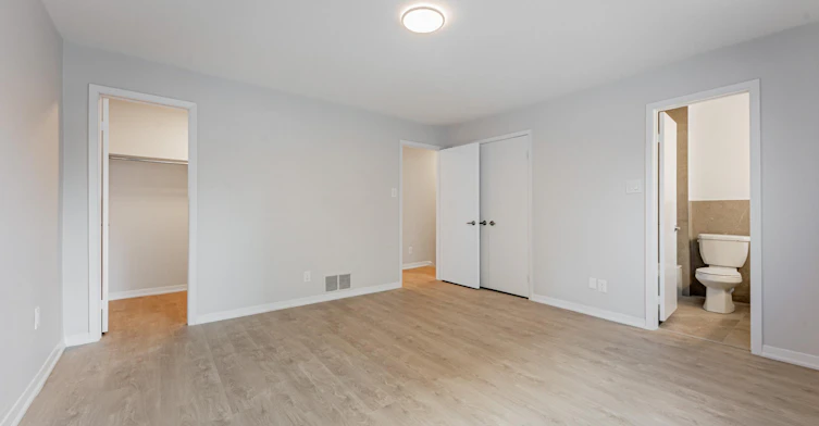 FEED-207 Davisville Avenue, Toronto, ON, M4S 1G8 - 21