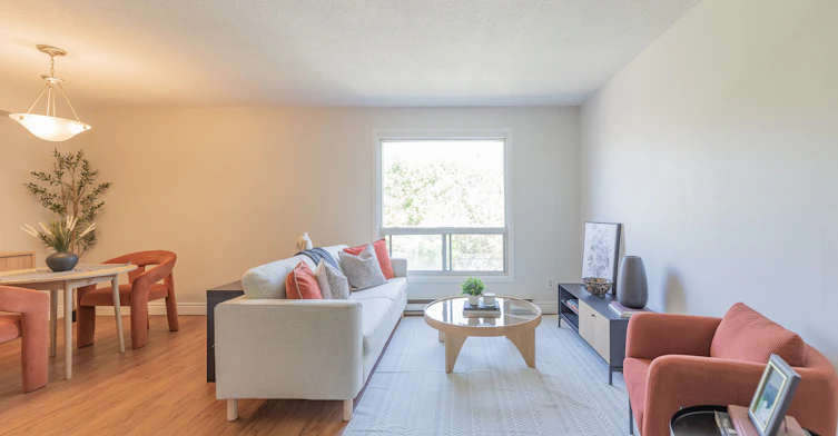 75-201-77 Huron Heights Drive, Newmarket, ON, L3Y 5V9 - 3