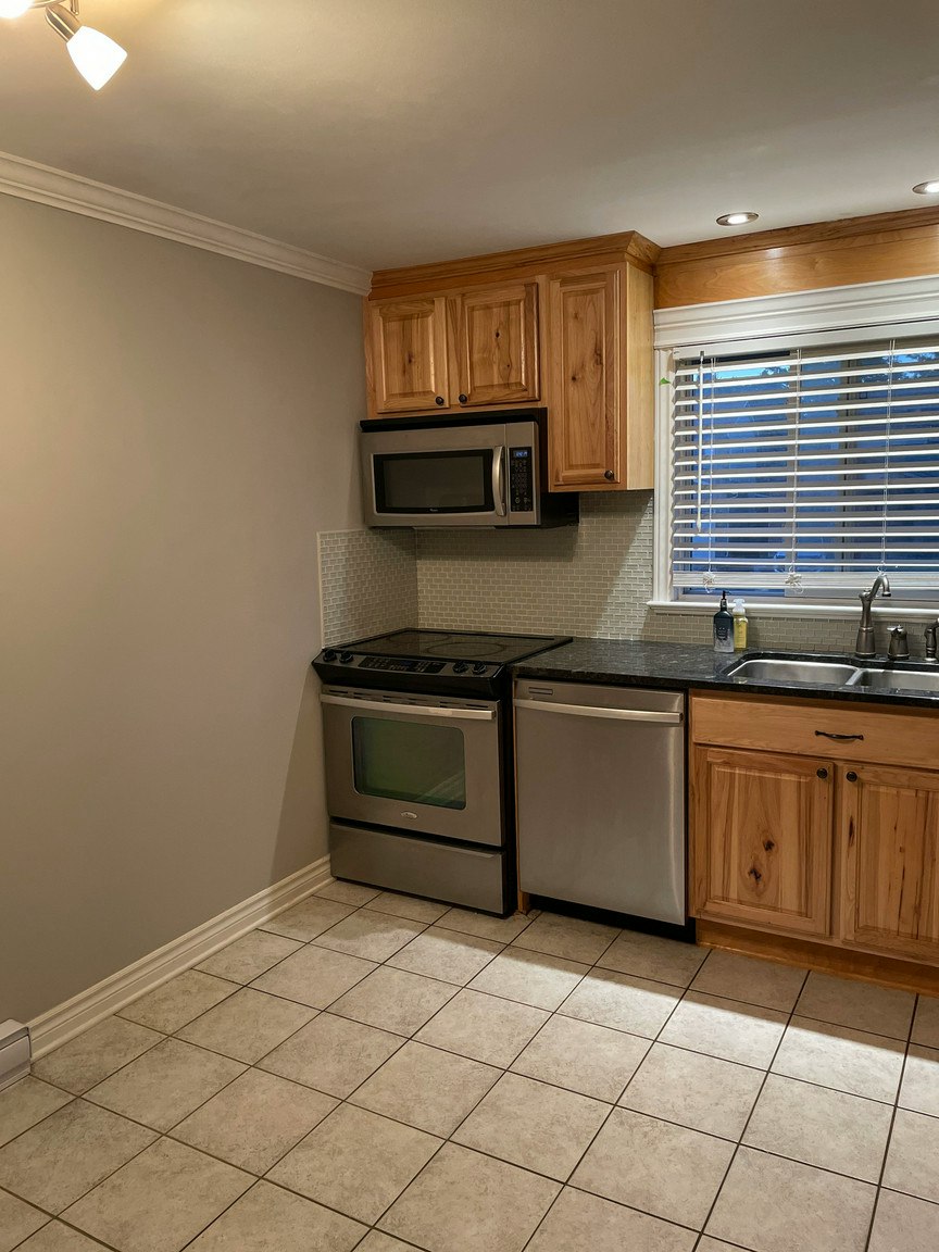 1-66 Coolspring Crescent, Ottawa, ON, K2E 7M8 - 32