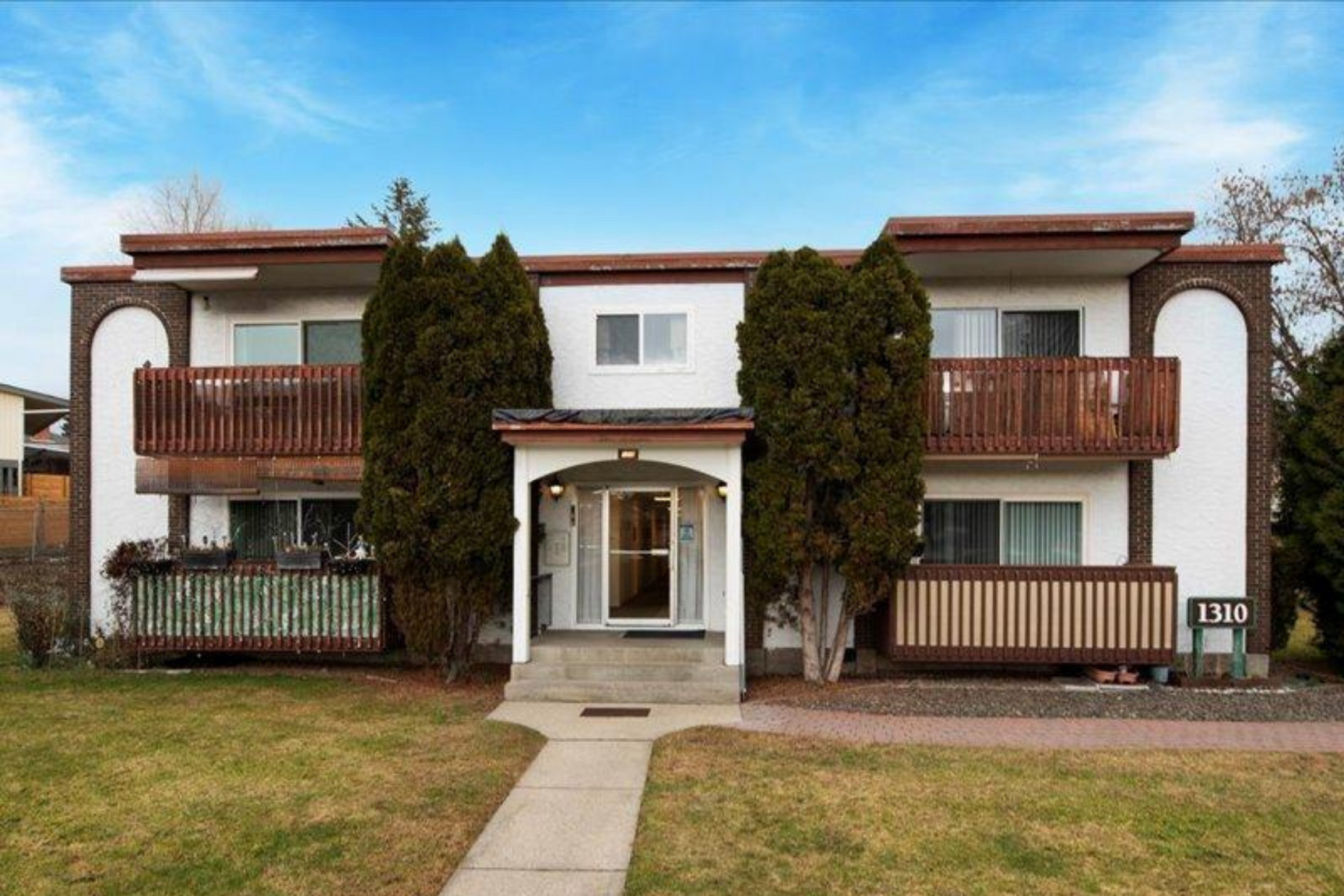 1-201-1314 Lawson Avenue, Kelowna, BC, V1Y 6V2 - 2