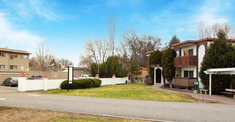 1-207-1314 Lawson Avenue, Kelowna, BC, V1Y 6V2 - 14