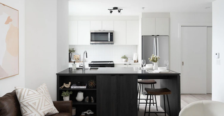 1706-170 René Lévesque East, Montréal, QC, H2X 0G1 - 4