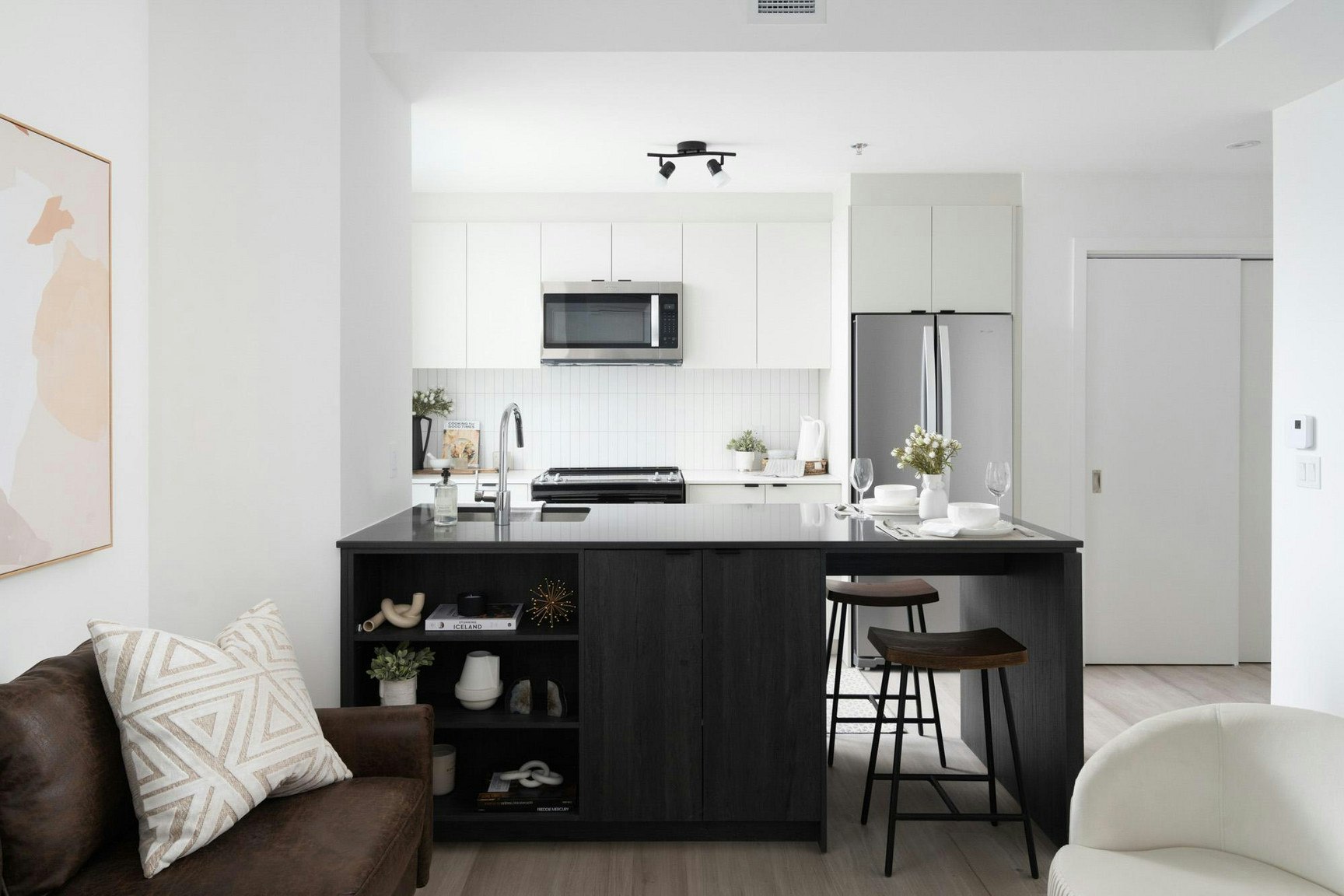 0306-170 René Lévesque East, Montréal, QC, H2X 0G1 - 3
