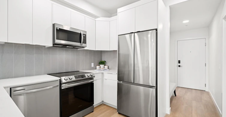 207-264 19 Avenue NE, Calgary, AB, T2E 1P1 - 14