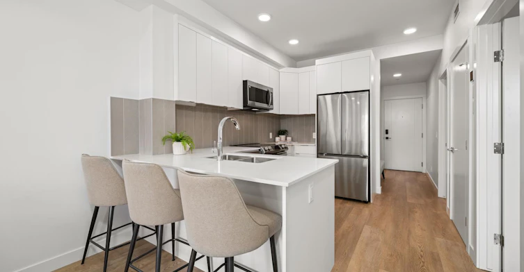108-264 19 Avenue NE, Calgary, AB, T2E 1P1 - 3