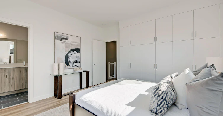 2049 43 Avenue SW, Calgary, AB, T2T 7A4 - 10