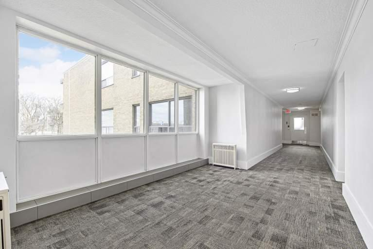 0103-2701 Eglinton Avenue W, Toronto, ON, M6M 1V2 - 9