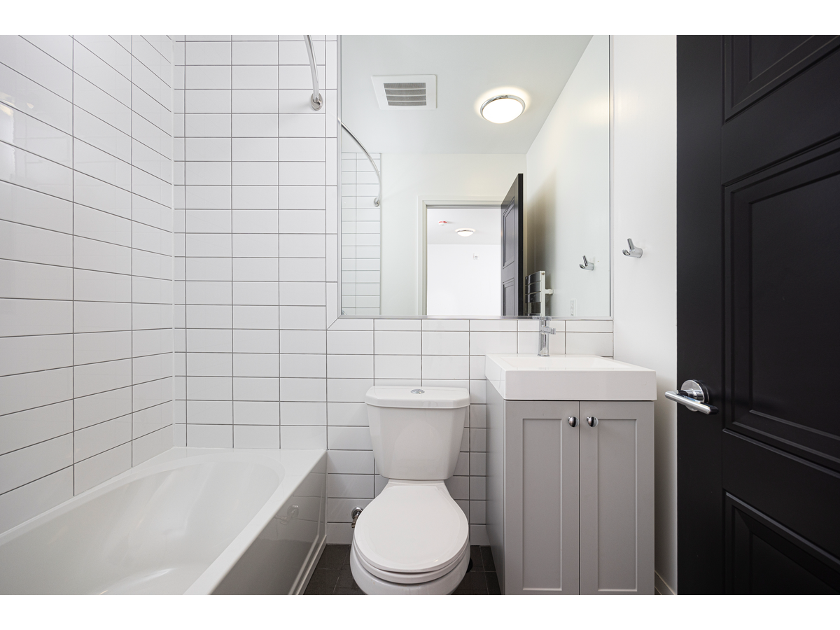 0310-2701 Eglinton Avenue W, Toronto, ON, M6M 1V2 - 5
