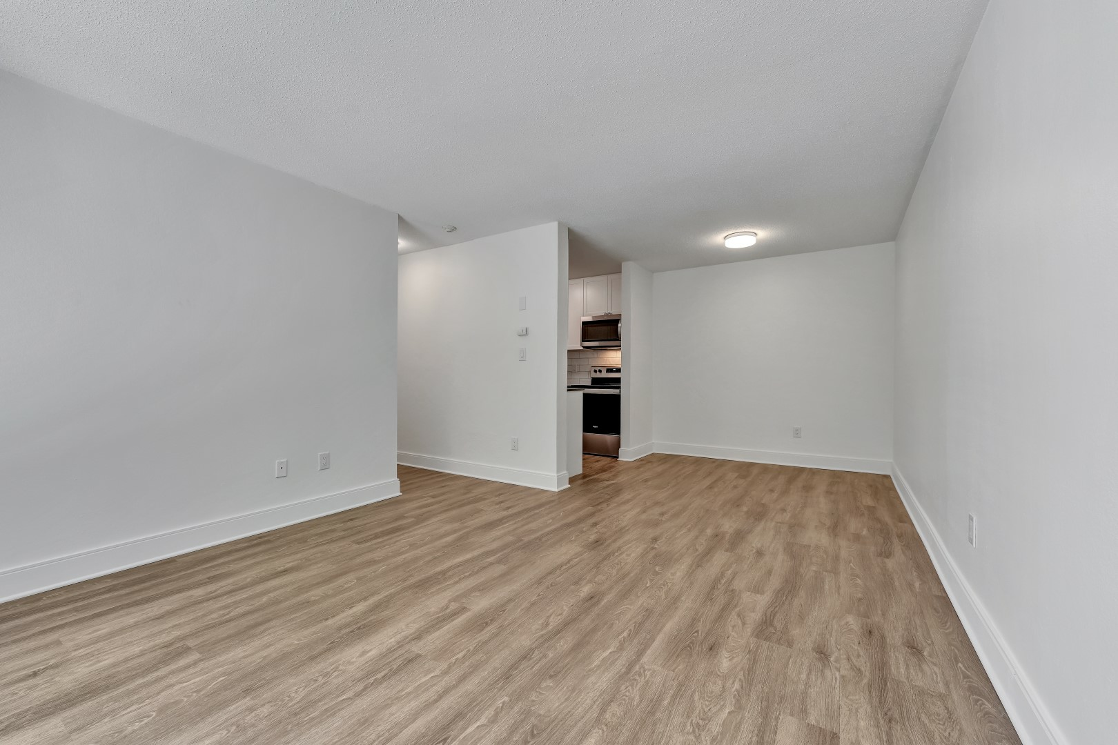316-4026 Quadra Street, Saanich, BC, V8X 4E3 - 13