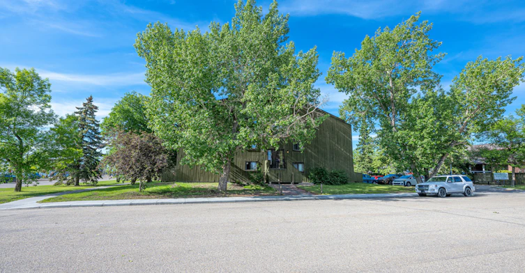 211-10601 100 Street, Grande Prairie, AB, T8V 4S5 - 4