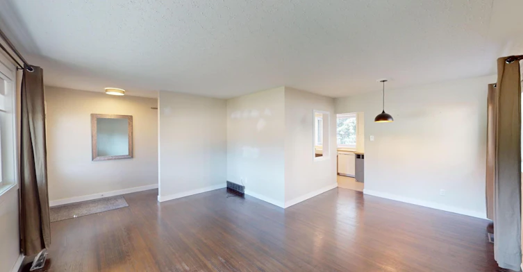 4111 Charleswood Drive Northwest, Calgary, AB, T2L 2E1 - 4