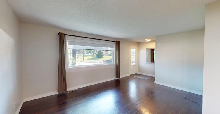 4111 Charleswood Drive Northwest, Calgary, AB, T2L 2E1 - 5