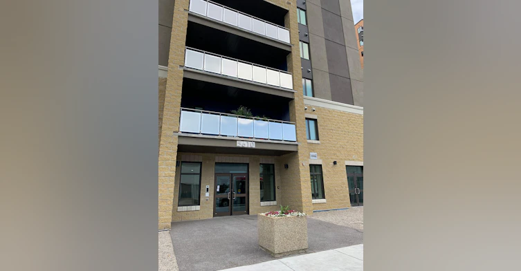 5610 3 Street Southwest, Calgary, AB, T2H 1J3