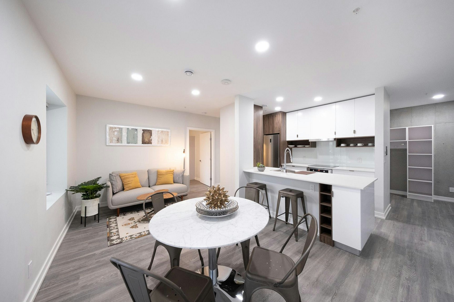 5610 3 Street Southwest, Calgary, AB, T2H 1J3