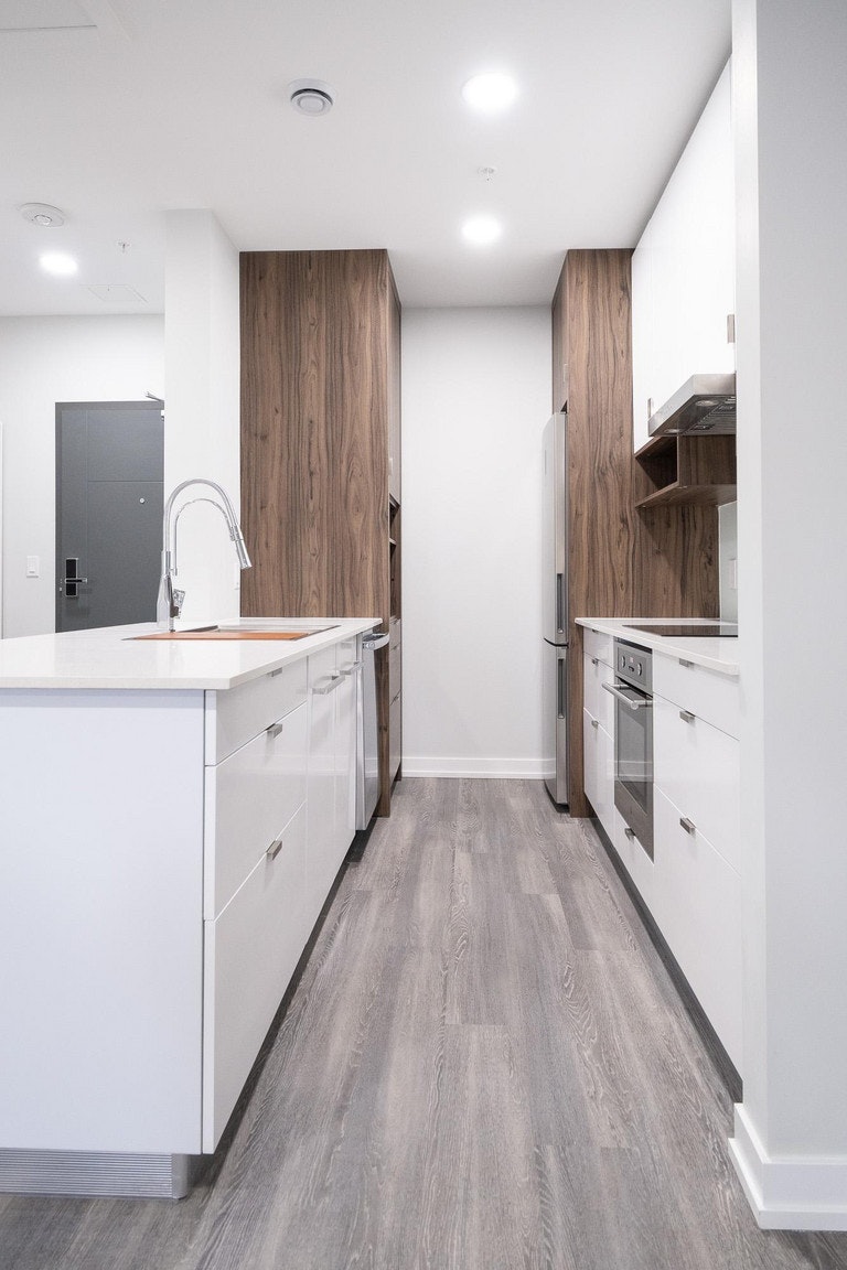 5610 3 Street Southwest, Calgary, AB, T2H 1J3 - 5