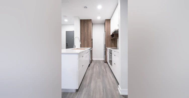 5610 3 Street Southwest, Calgary, AB, T2H 1J3 - 5