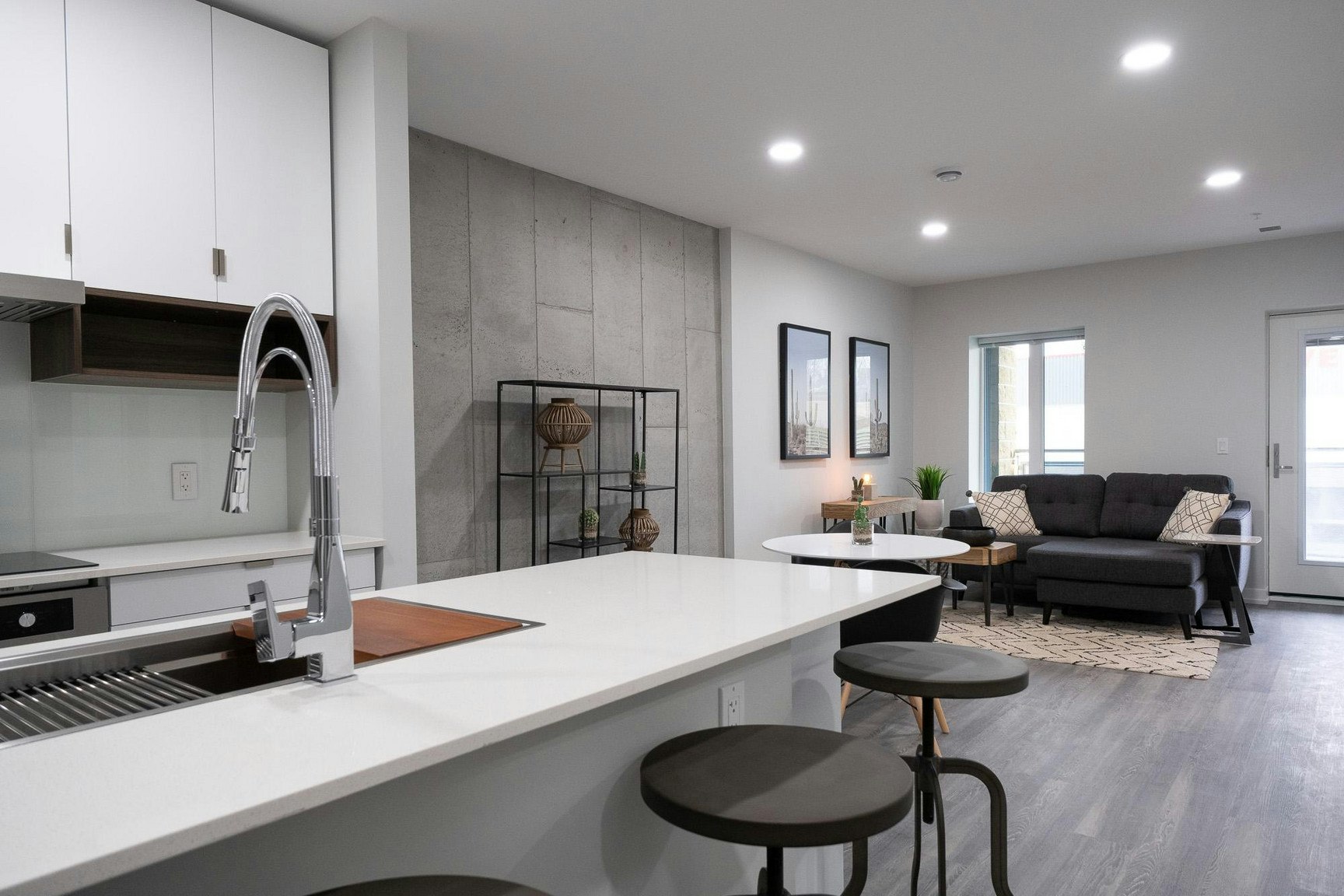 5610 3 Street Southwest, Calgary, AB, T2H 1J3
