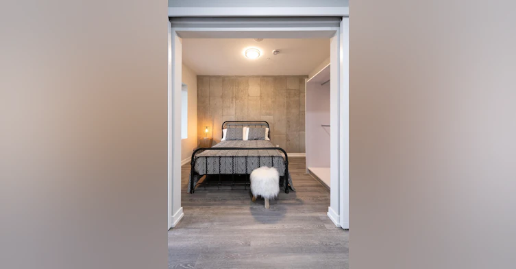 5610 3 Street Southwest, Calgary, AB, T2H 1J3 - 8