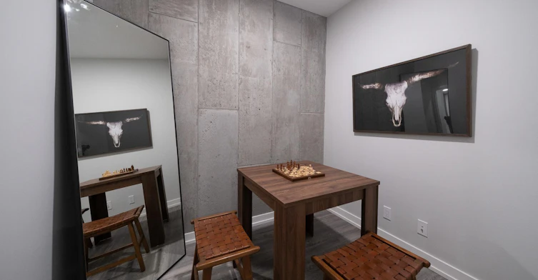 5610 3 Street Southwest, Calgary, AB, T2H 1J3 - 2