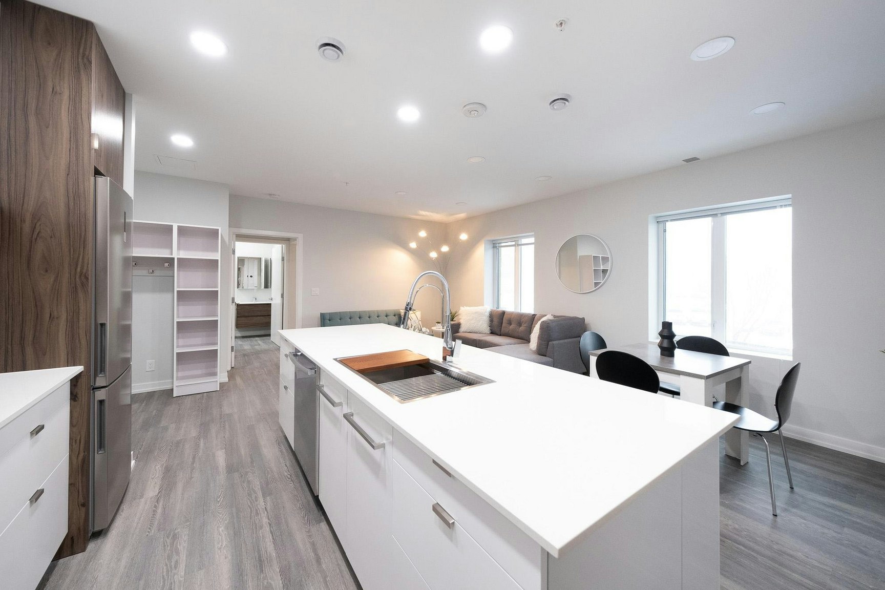 5610 3 Street Southwest, Calgary, AB, T2H 1J3 - 11