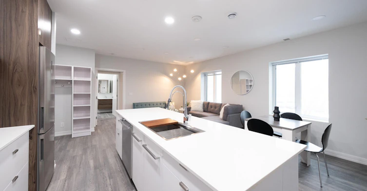 5610 3 Street Southwest, Calgary, AB, T2H 1J3 - 11