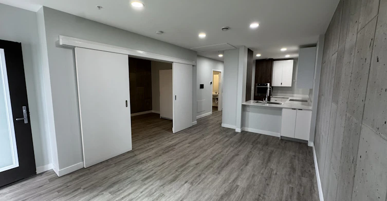 5610 3 Street Southwest, Calgary, AB, T2H 1J3 - 4