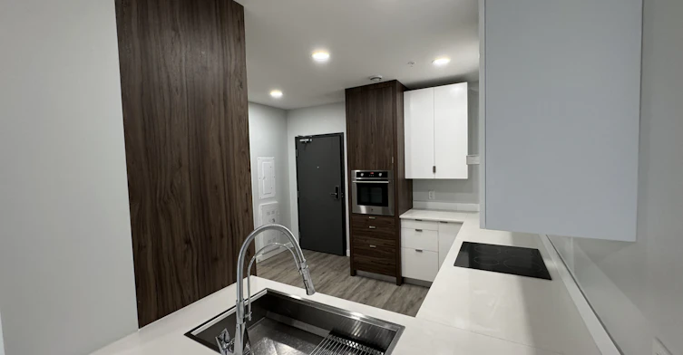 5610 3 Street Southwest, Calgary, AB, T2H 1J3 - 8