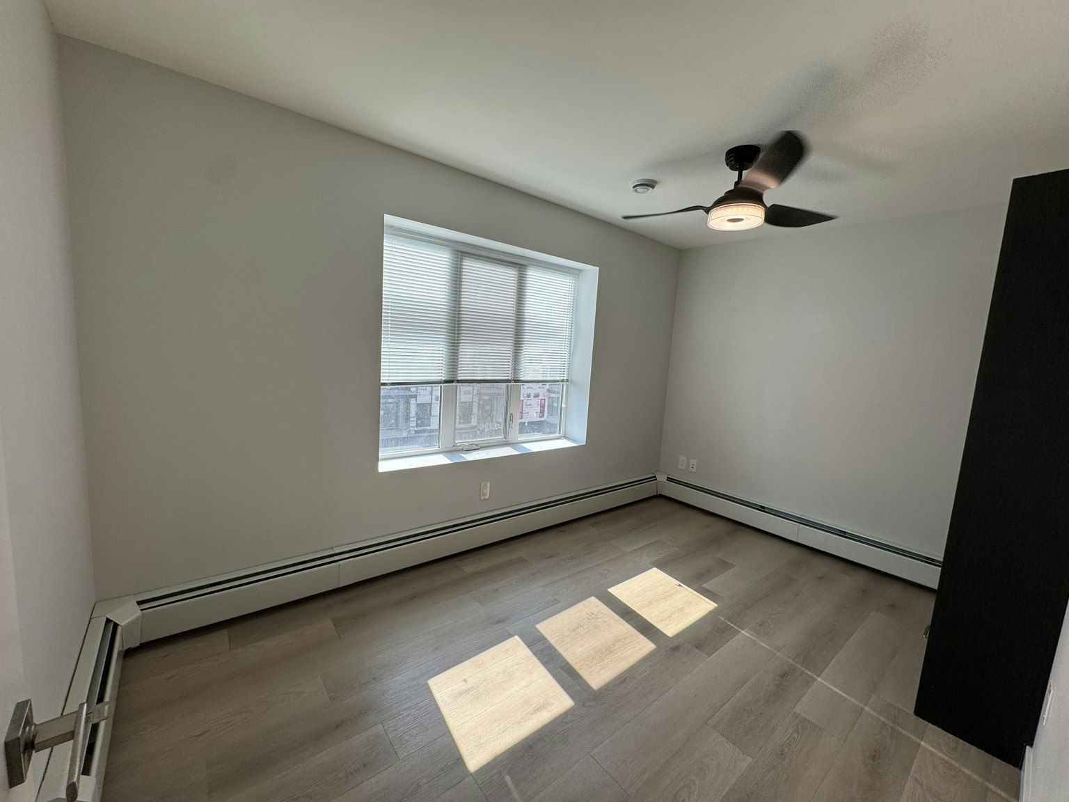 5709 2 Street Southwest, Calgary, AB, T2H 1K9 - 10